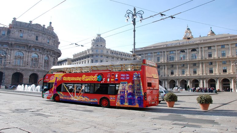 tour genova autobus turistico