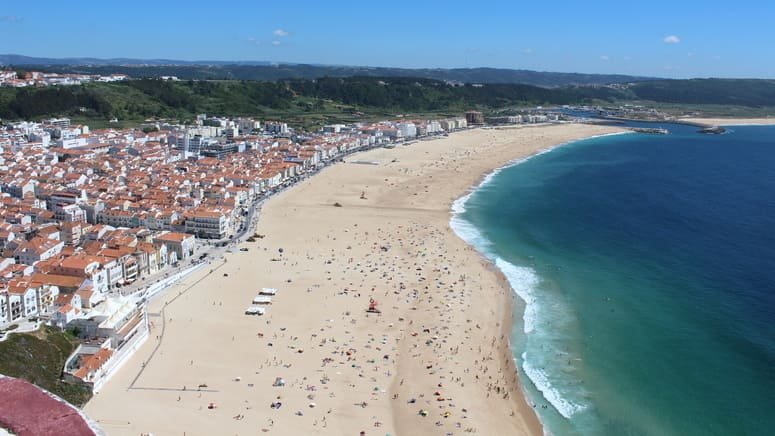 Excursión privada por Óbidos, Nazaré, Fátima y Batalha
