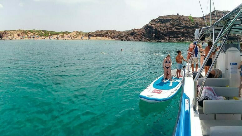 barco playas norte menorca