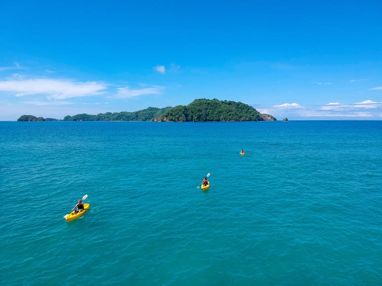multiday kayak tour golfo dulce