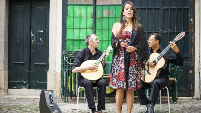 Tour privado en Lisboa con Fado y cena