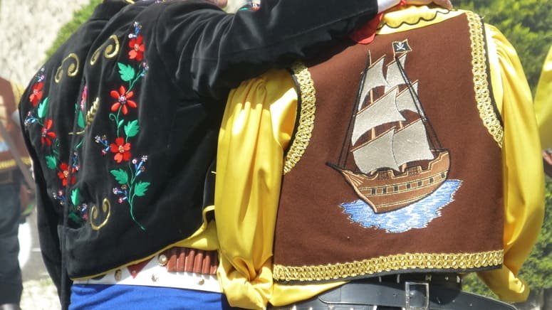 Tour privado alcoy y fiestas Moros y Cristianos