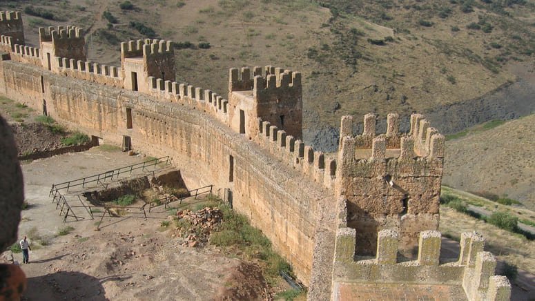 descubre obras arte baños encina