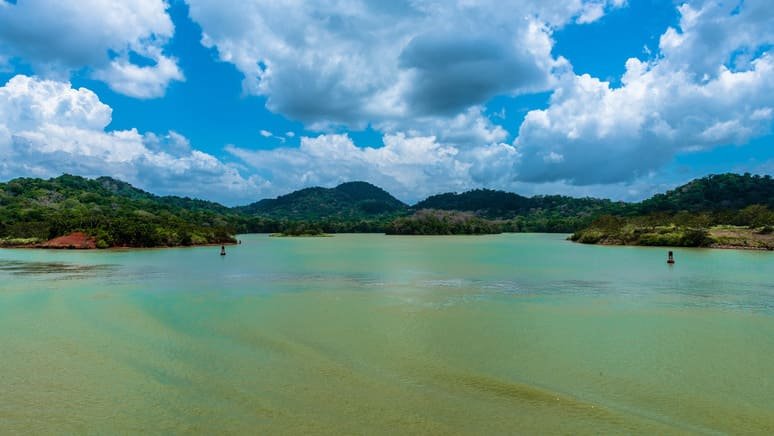 Tirolina en la selva y tour por el Lago Gatún