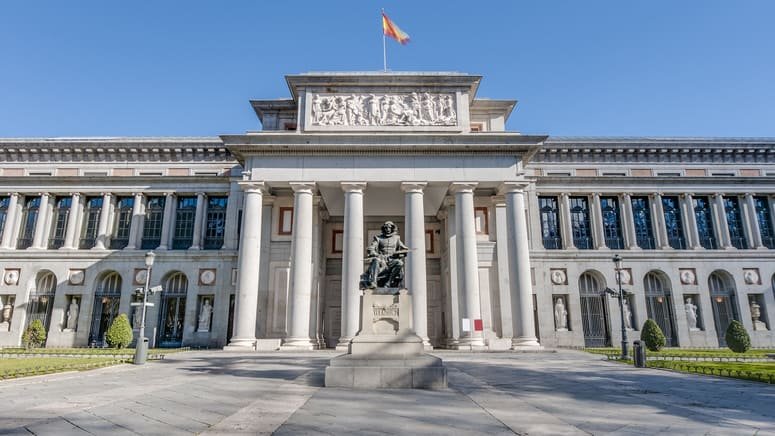 Visita privada Triángulo Arte