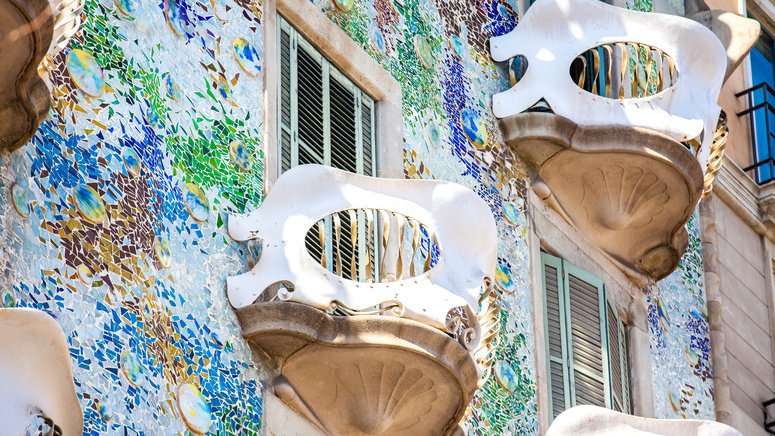 free tour gaudi modernismo
