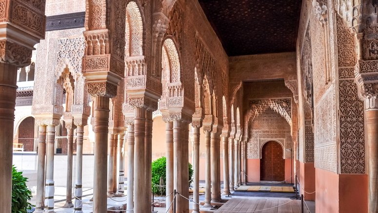 Visita Alhambra, palacios Nazaríes y Generalife sin colas