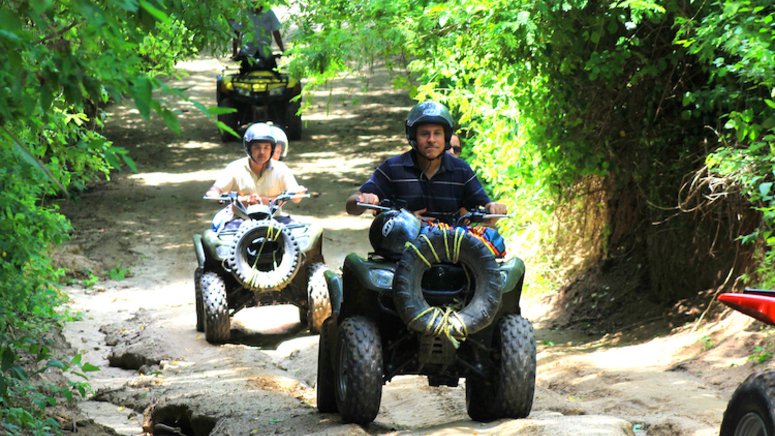 Aventura playas selva Huatulco quad
