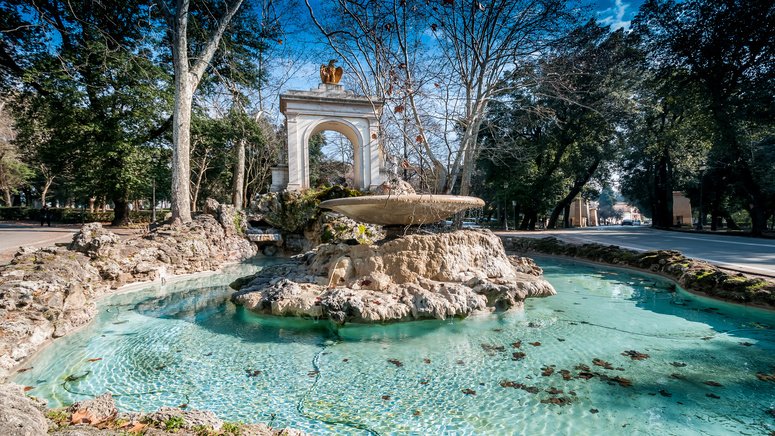tour plazas famosas roma