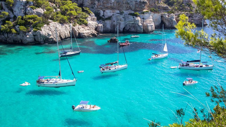 barco playas norte menorca