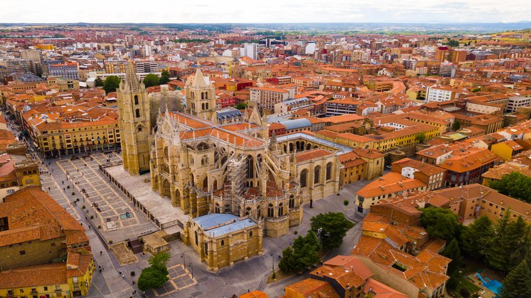 free tour leon romano