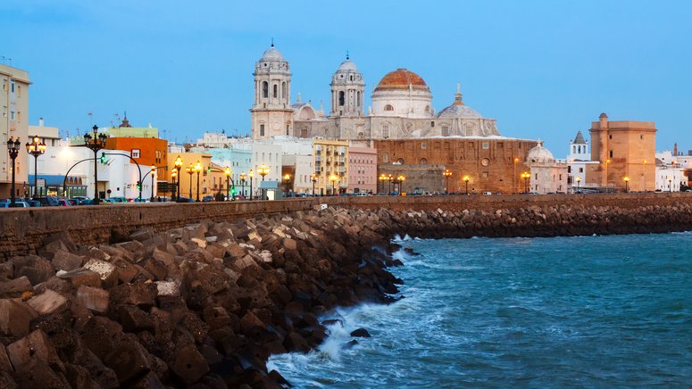 tour nocturno cadiz