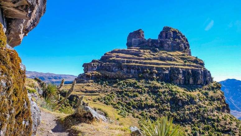 Excursión día Waqrapukara 