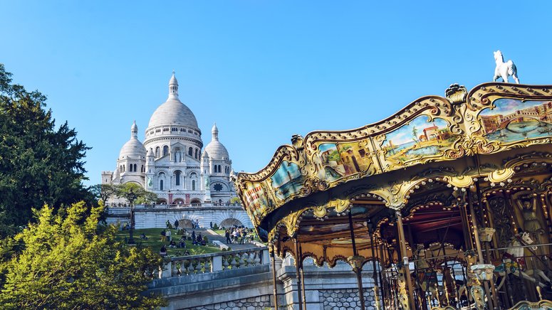 tour cabarets paris montmartre