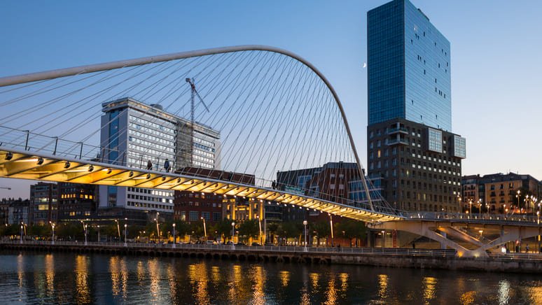 Descubre arquitectura moderna Bilbao