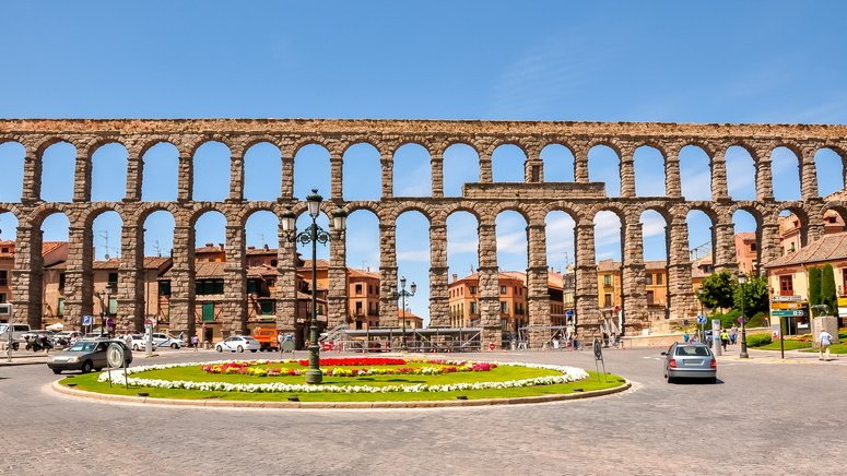 Excursión Segovia Toledo finalizando Madrid