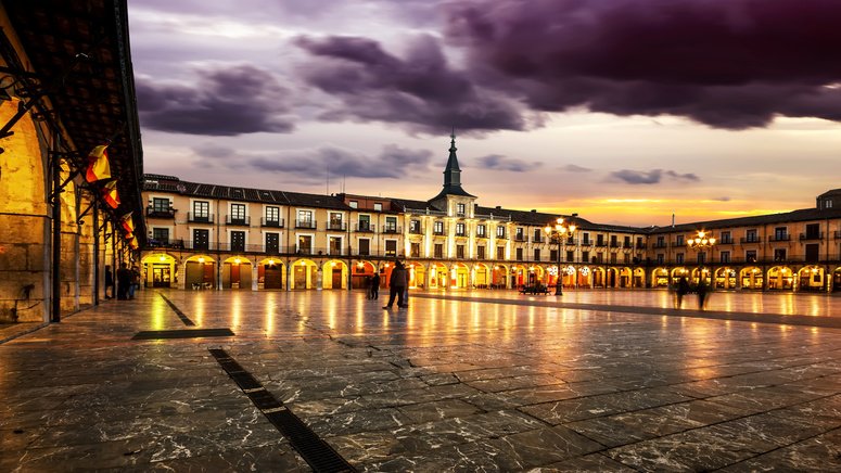 free tour leon noche