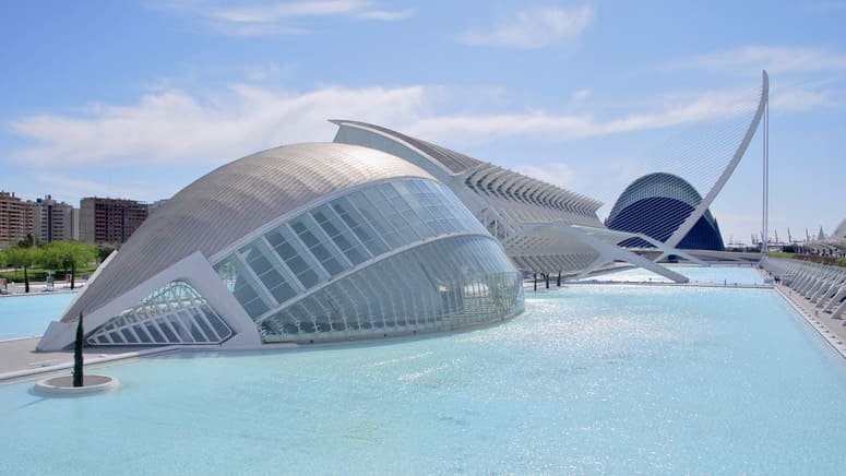 Descubre Valencia moderna Tuk-Tuk