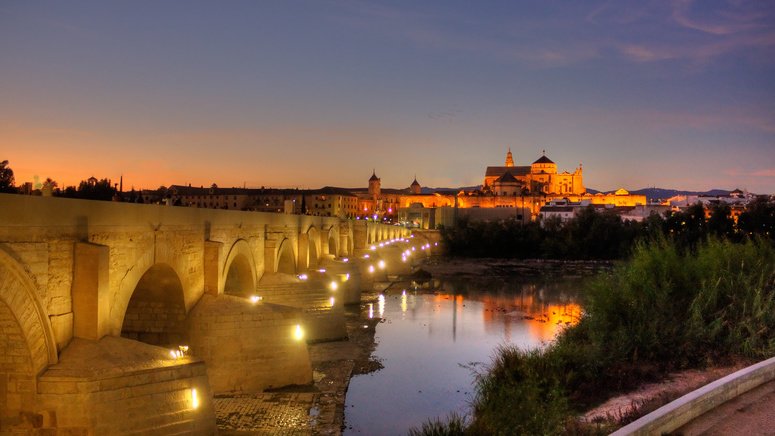 Free tour nocturno Córdoba