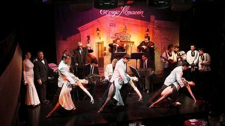 Show tango El Viejo Almacén