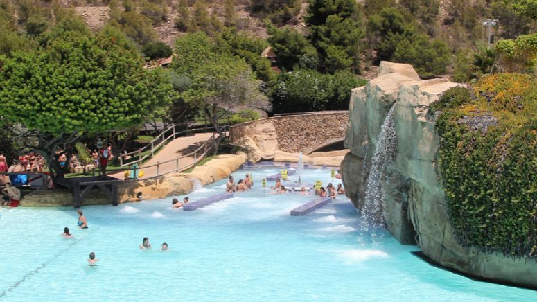 3 días  Parque Terra Mítica, Aqualandia y Mundomar 