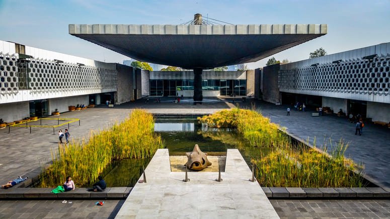 Tour en el Museo Nacional de Antropología y Palacio de Bellas Artes