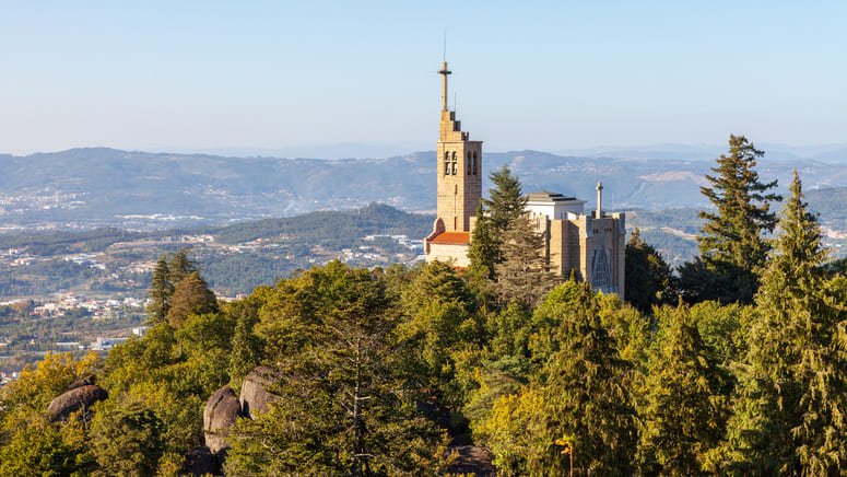 Excursión la montaña Penha
