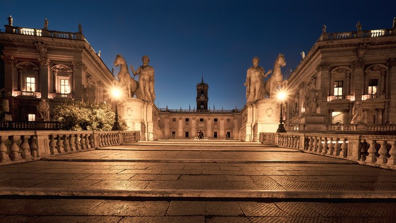 tour nocturno roma coliseo