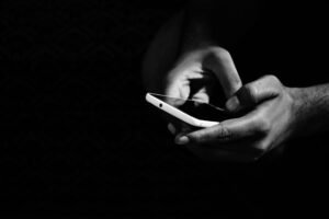 como hacer una lista en whatsapp