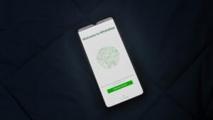 como hacer una lista en whatsapp