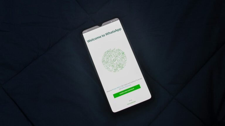como hacer una lista en whatsapp