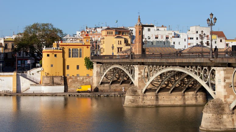 Tour Triana Barrio Santa Cruz