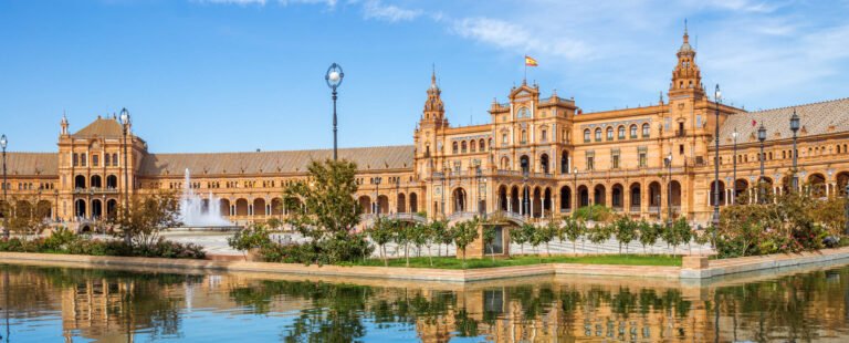 Tour secretos Parque María Luisa Plaza España
