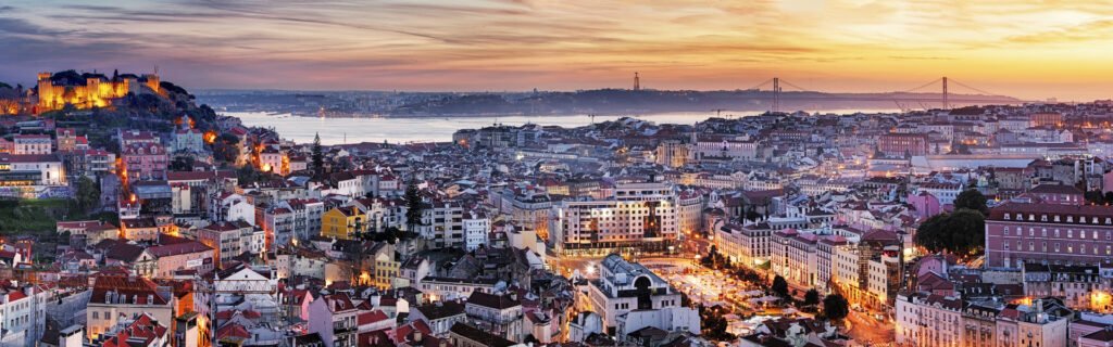 Tour privado en Lisboa con Fado y cena
