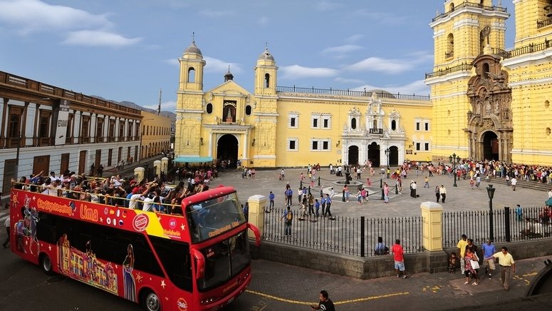 Autobús turístico Lima