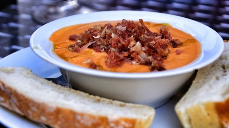 Descubre los sabores de Córdoba visitando 4 tabernas