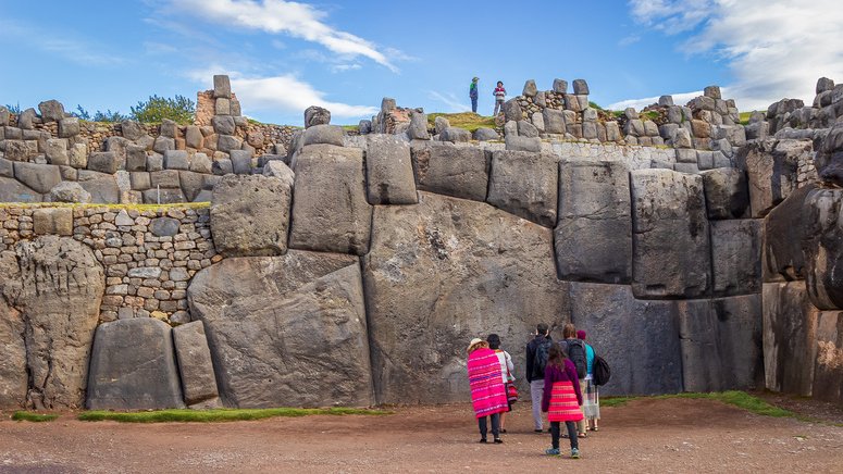 Descubre el mercado y las ruinas de Cusco