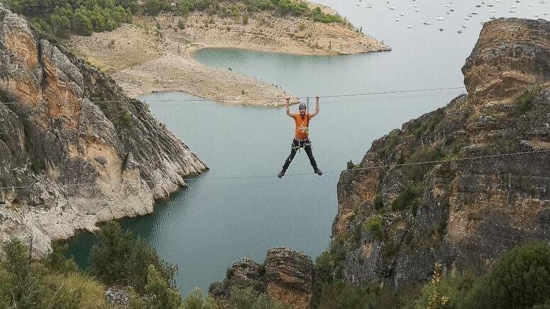 recorre via ferrata sacedon