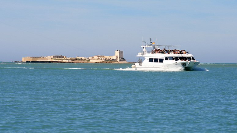 paseo catamaran parque natural bahia cadiz