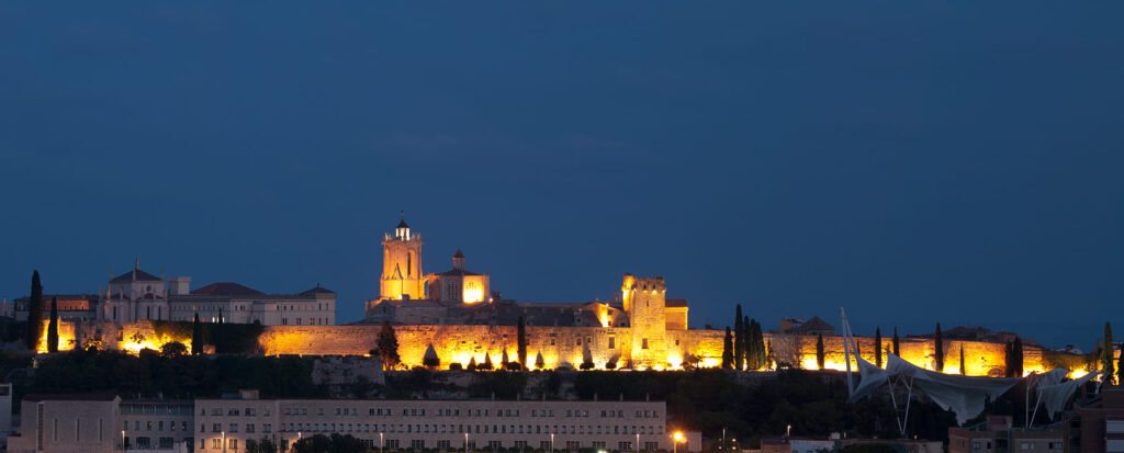 tour nocturno leyenda tarragona