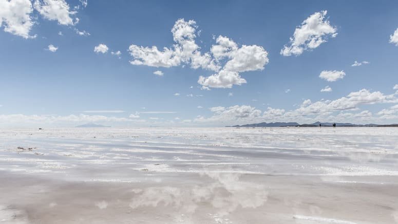 Excursión al Salar de Uyuni en bus cama y desayuno incluido