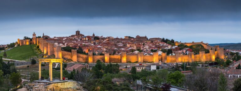 free tour misterios leyendas avila noche