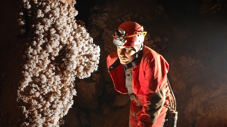 El otro lado de la Cueva