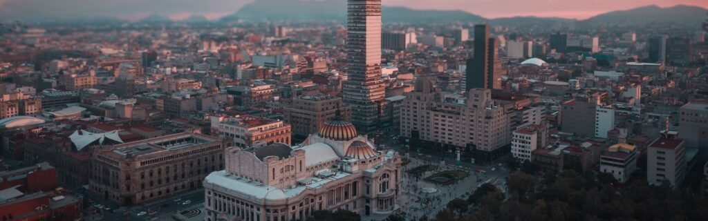 Tour en el Museo Nacional de Antropología y Palacio de Bellas Artes