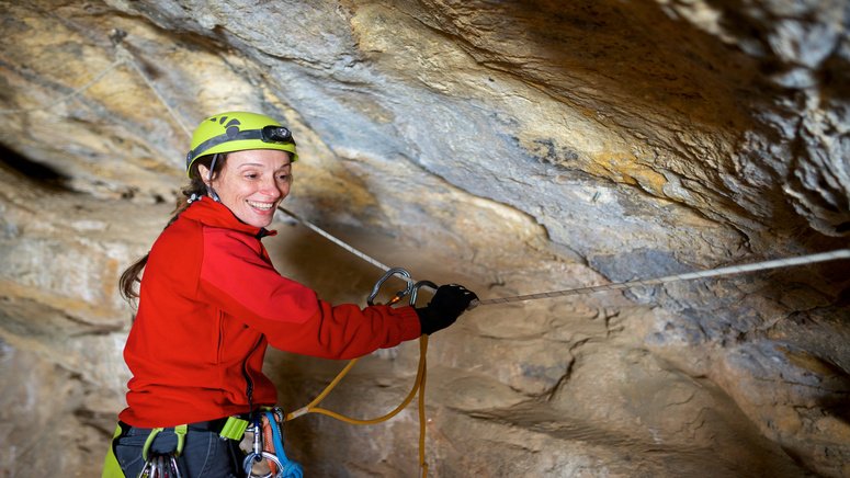 espeleologia tirolina escalada patones