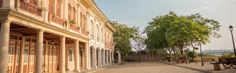 Tour Parque Histórico Guayaquil