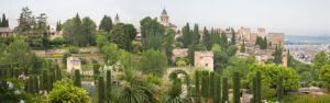 Visita guiada a la Alhambra y los Palacios Nazaríes en grupo reducido