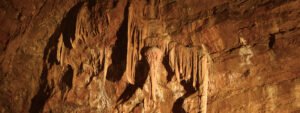Visita la Cueva "Soprador do Carvalho"