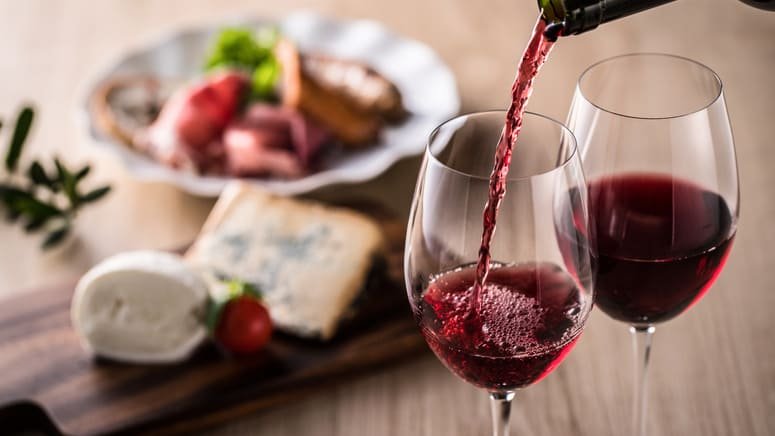 Descubre los sabores de Córdoba visitando 4 tabernas