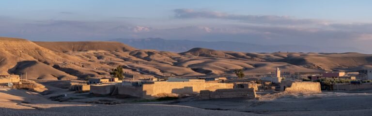 Excursión privada desierto Agafay Atlas pueblos bereberes